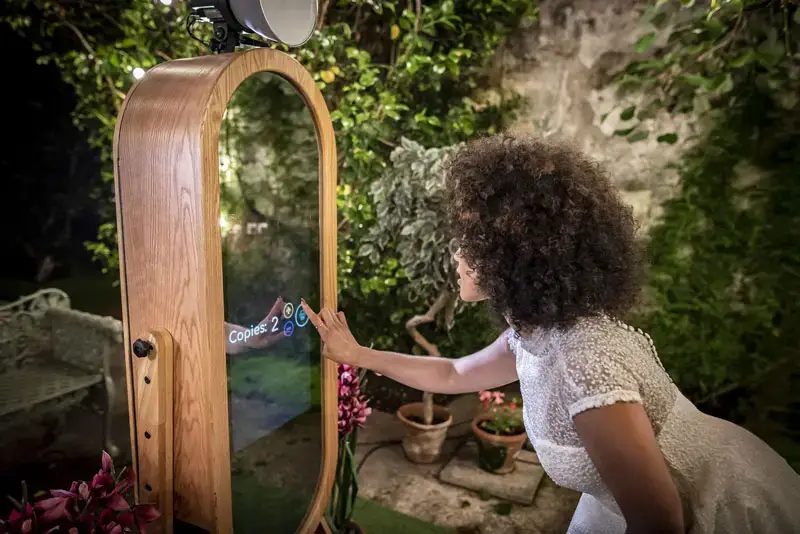 מראת צילום סלפי רטרו