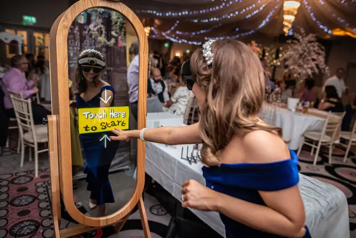 מראת צילום רטרו בחתונה