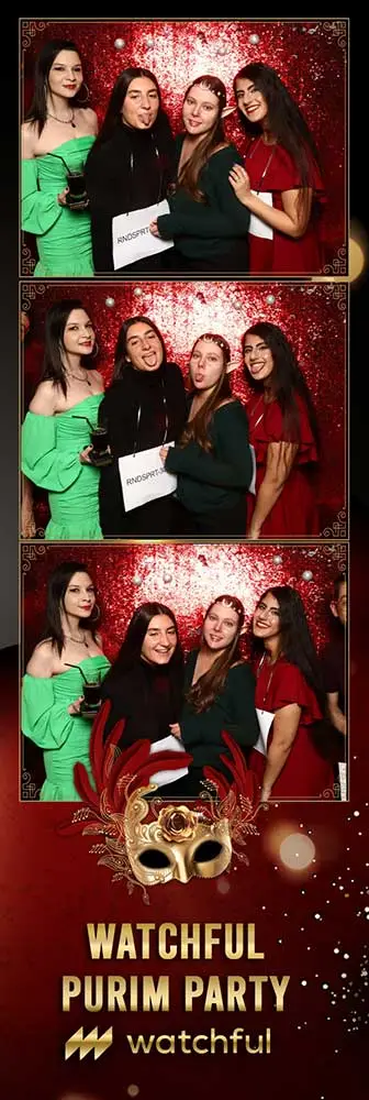 עמדת צילום סטריפים לאירועי חברה