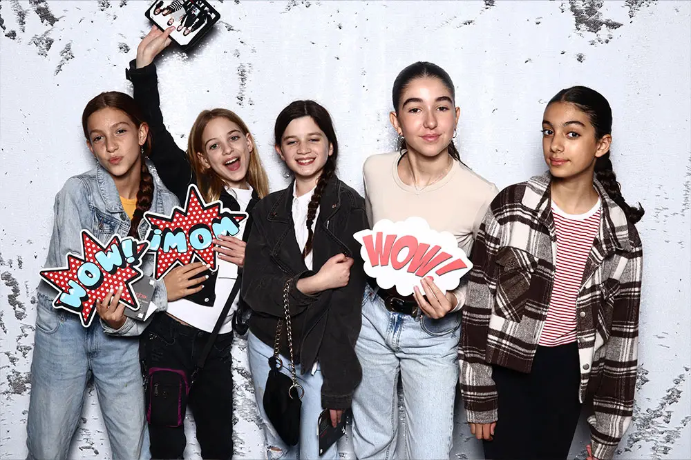 תא ציולם סלפי לבת מצווה