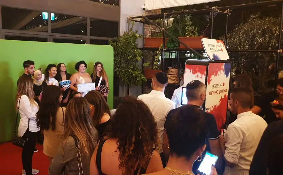 עמדת צילום סטודיו לאירועים עסקיים
